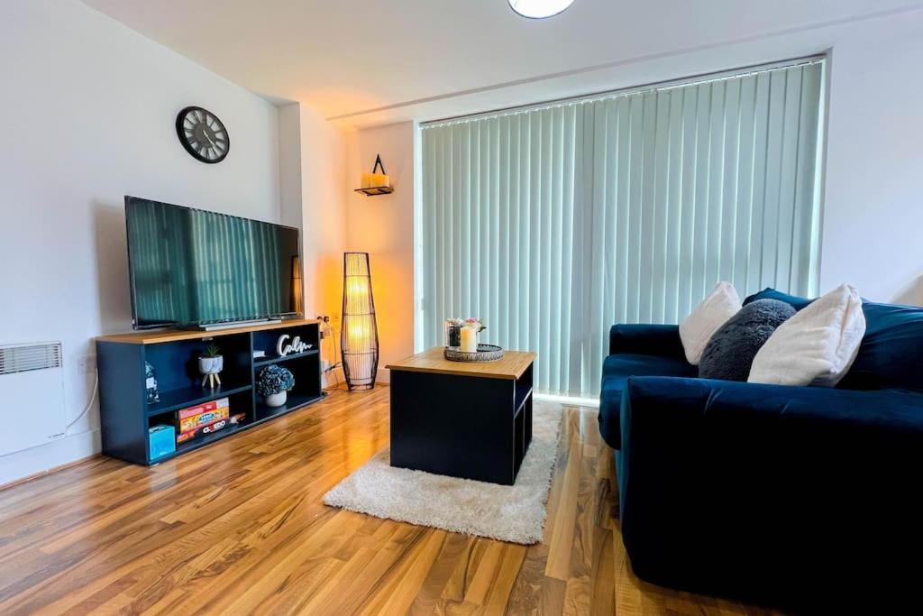 Centre Flat With Balcony